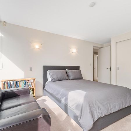 Вілла Sentinel Beach House - Auckland Holiday Retreat Екстер'єр фото