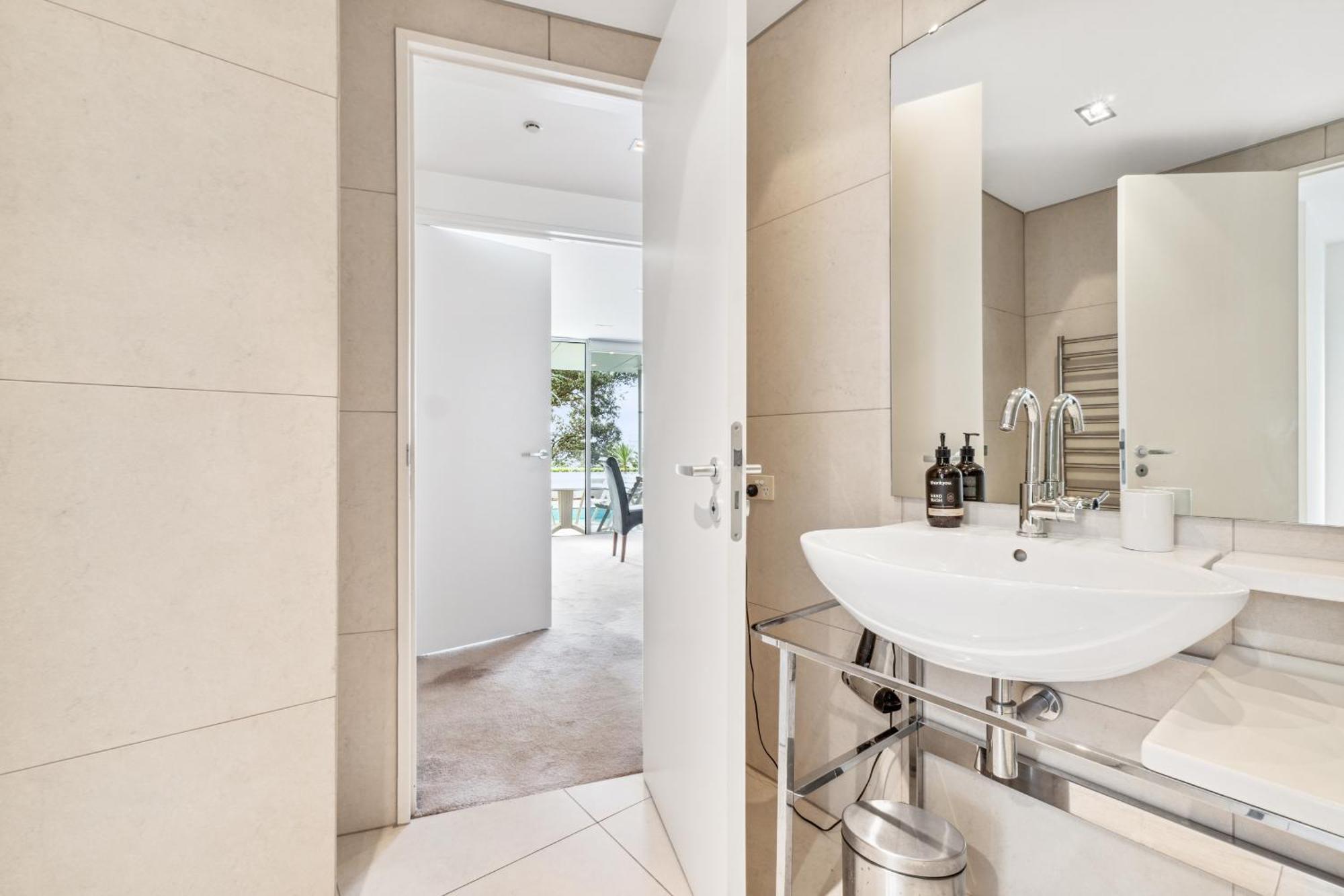 Вілла Sentinel Beach House - Auckland Holiday Retreat Екстер'єр фото