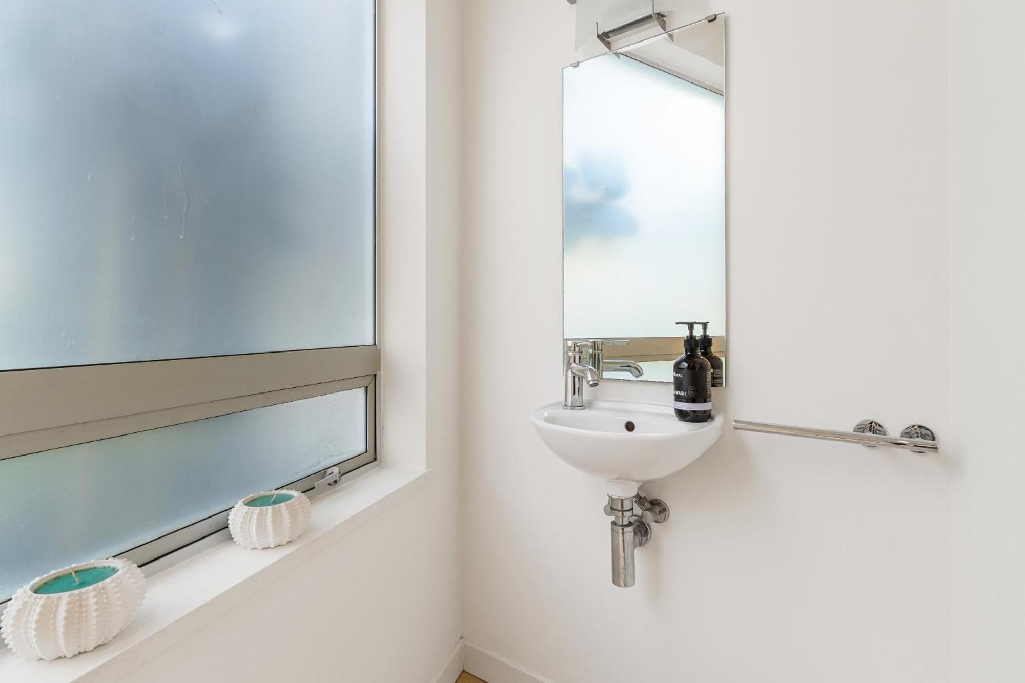 Вілла Sentinel Beach House - Auckland Holiday Retreat Екстер'єр фото