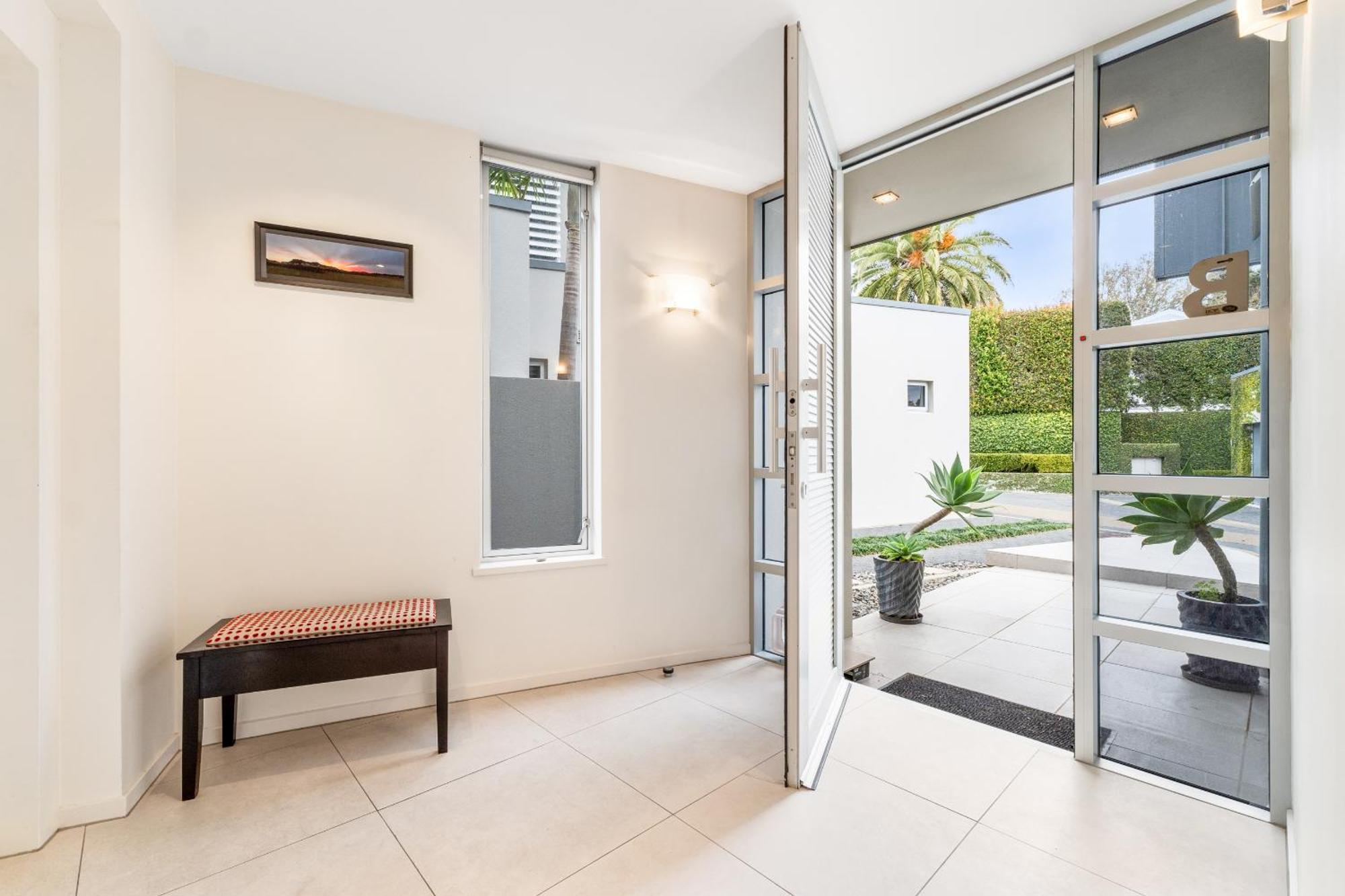 Вілла Sentinel Beach House - Auckland Holiday Retreat Екстер'єр фото